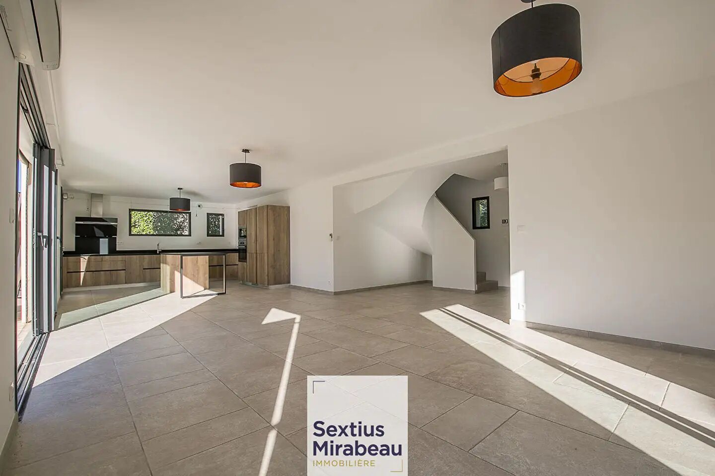 Maison à vendre, 175m², Éguilles