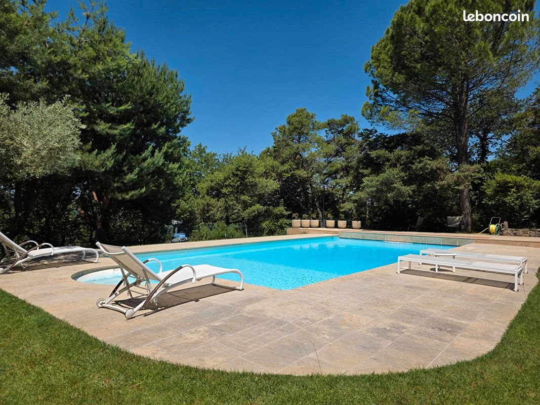 Maison à vendre, 267m², Mours-Saint-Eusèbe