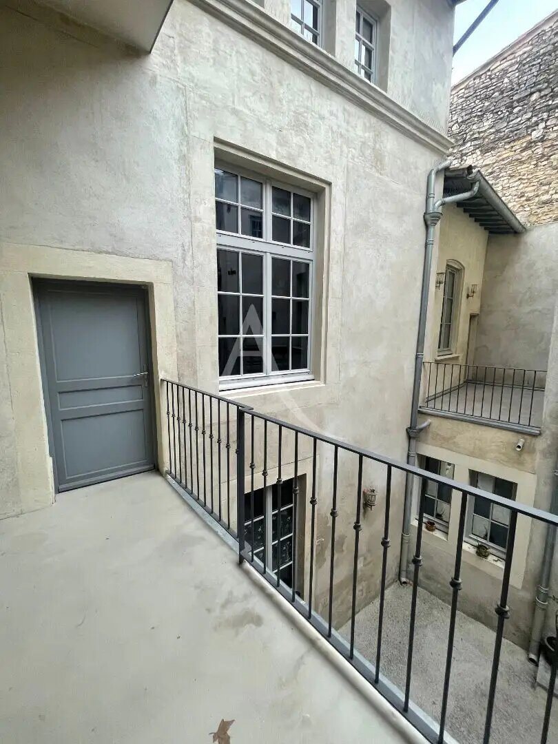 Appartement à louer, 95m², Nîmes