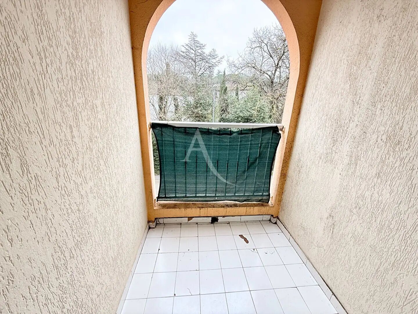 Appartement à louer, 22m², Nîmes