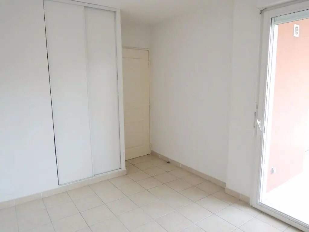 Appartement à louer, 42m², Nîmes