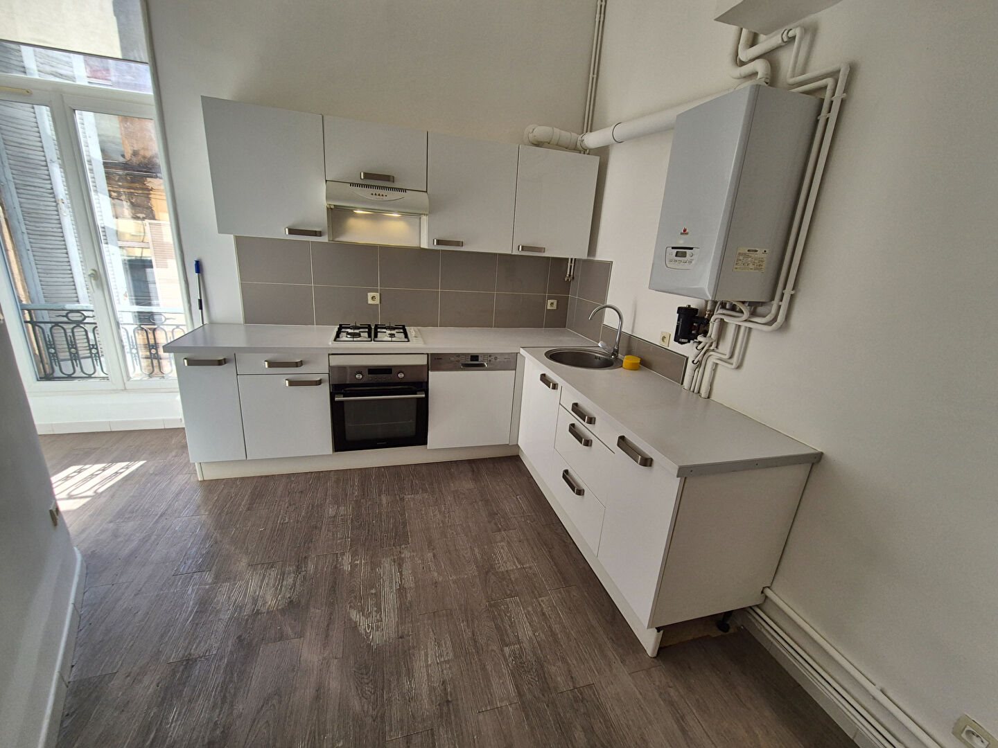 Appartement à louer, 124m², Nîmes