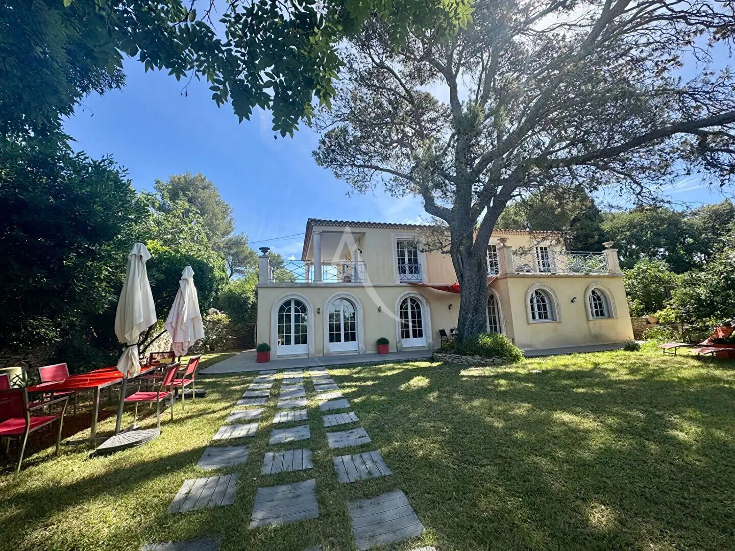 Maison à vendre, 203m², Nîmes