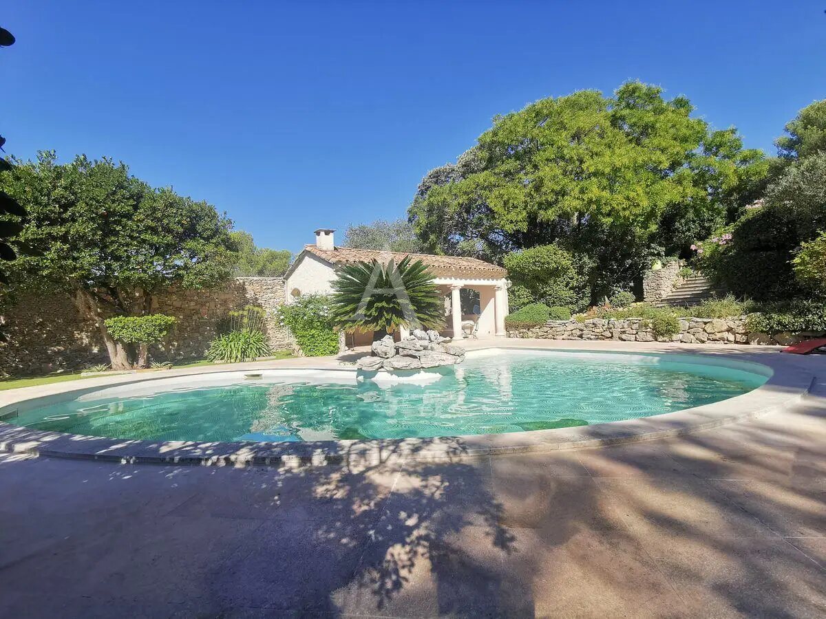 Maison à vendre, 203m², Nîmes