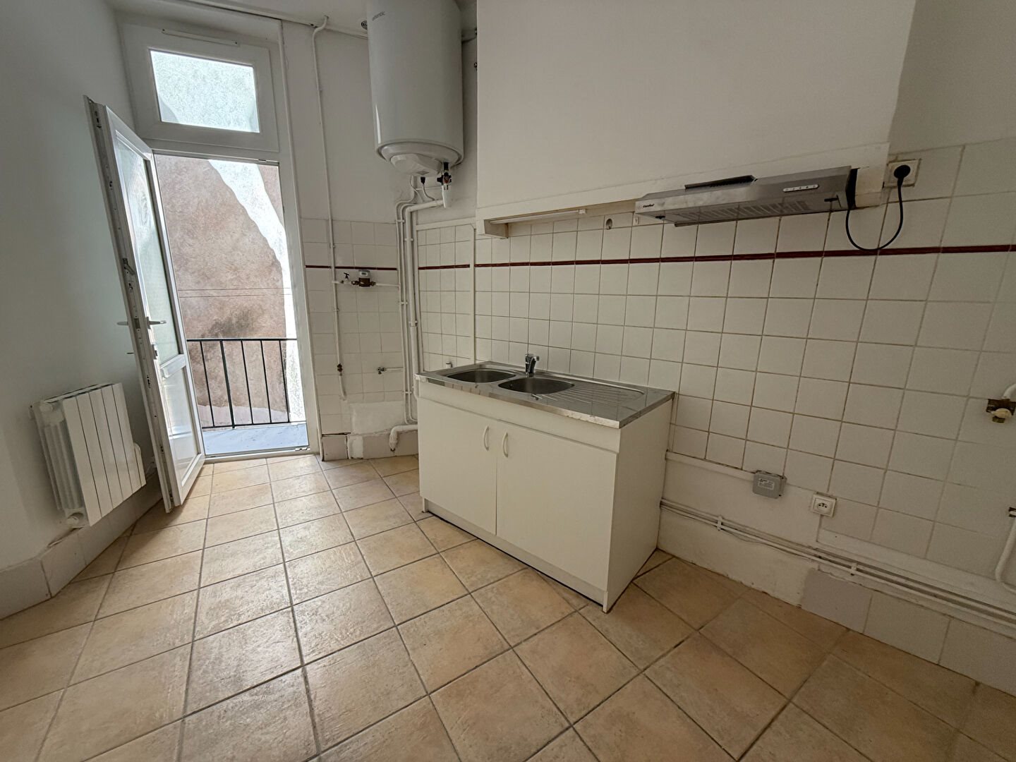 Appartement à louer, 47m², Nîmes