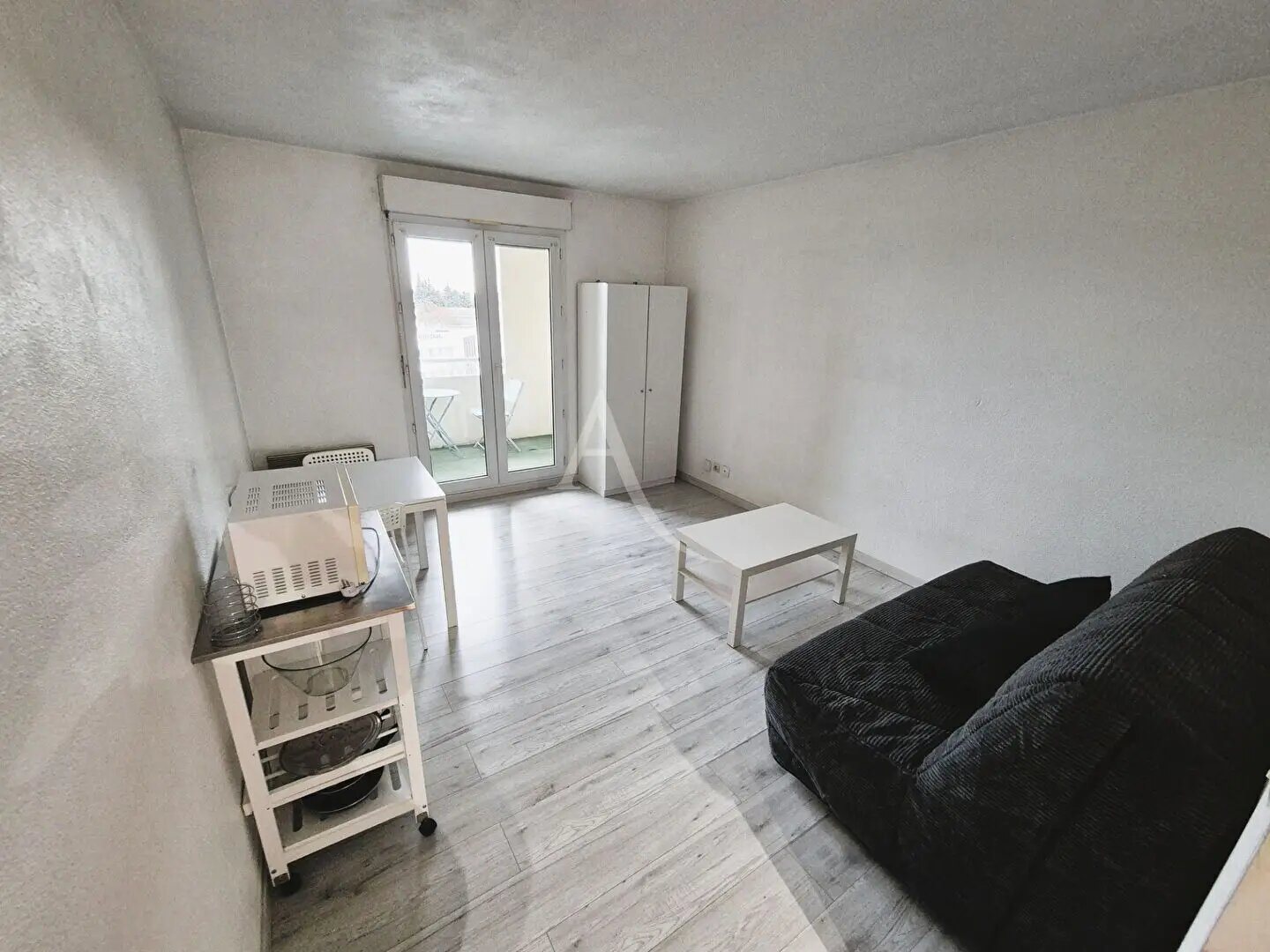 Appartement à louer, 22m², Nîmes