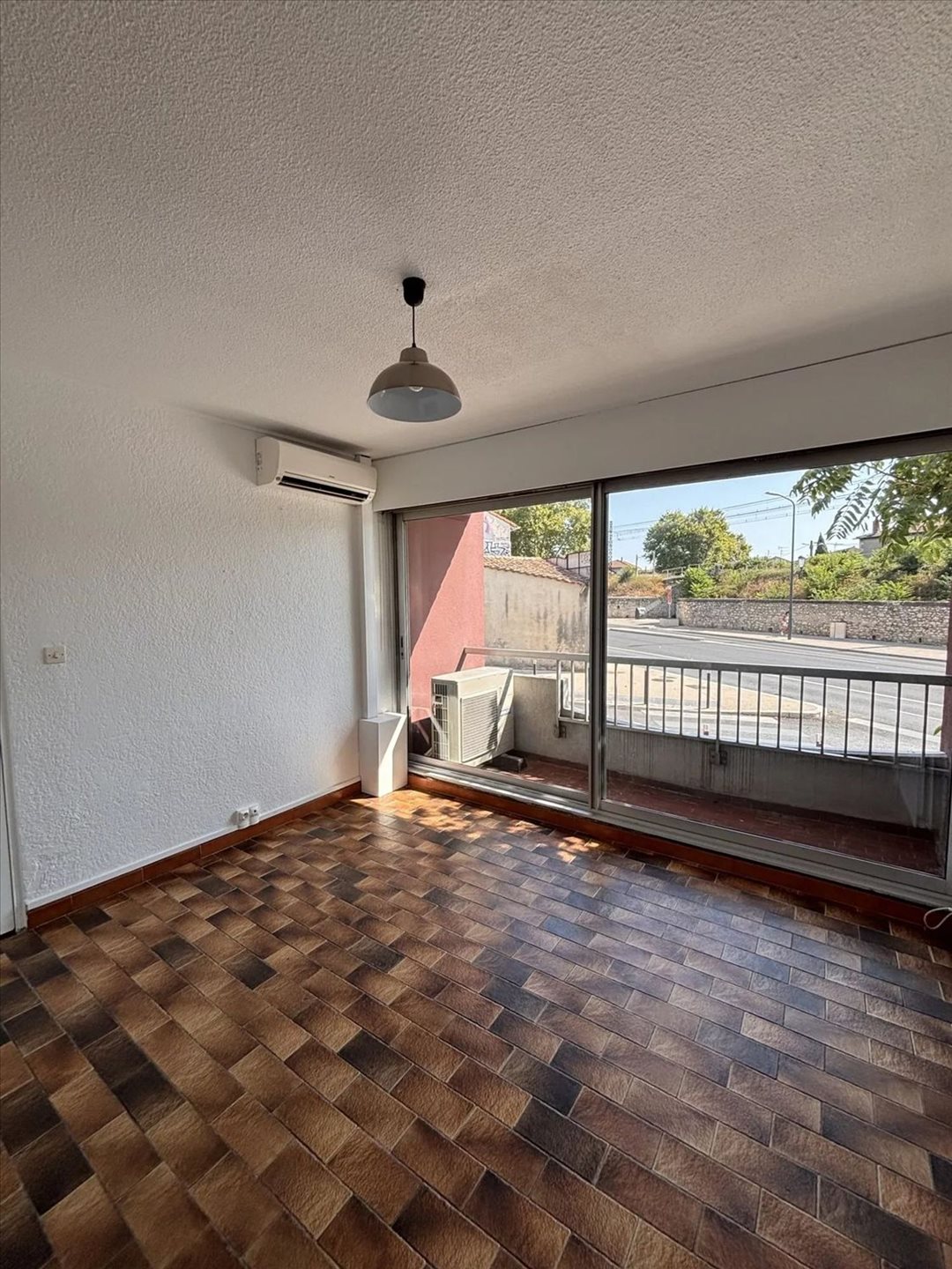 Appartement à louer, 31m², Nîmes
