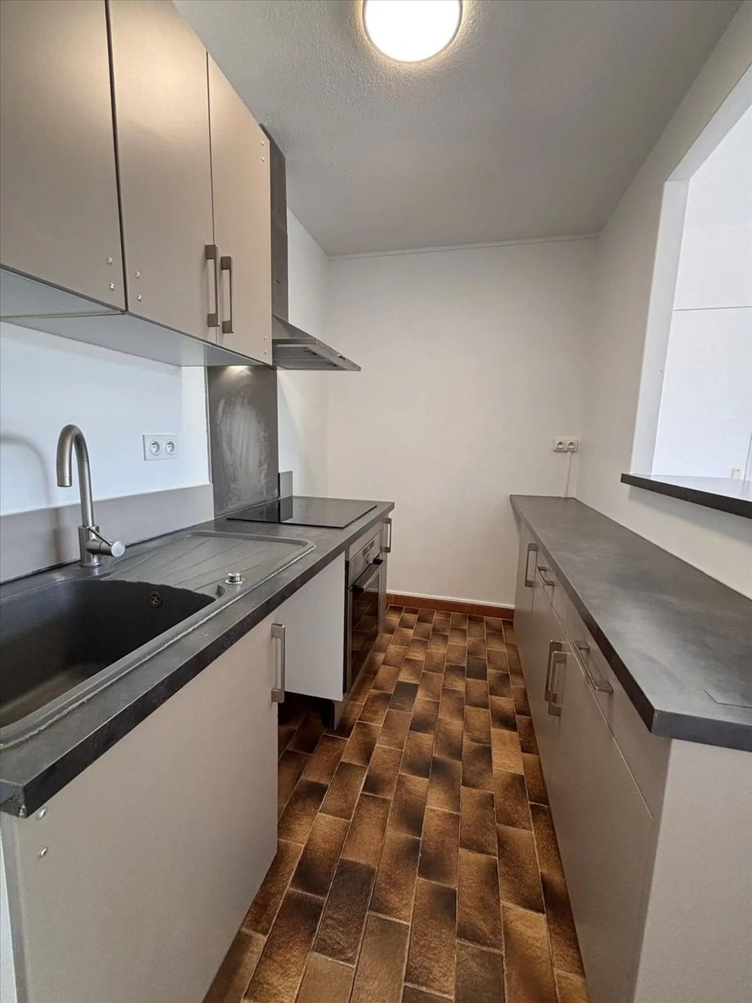 Appartement à louer, 31m², Nîmes