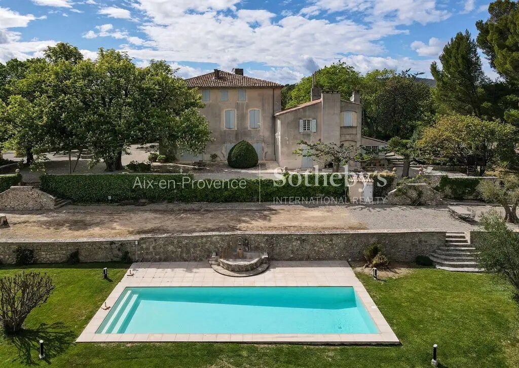 Maison à vendre, 1300m², Aix-en-Provence