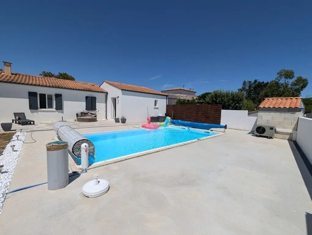 Maison à vendre, 160m², Ardillières