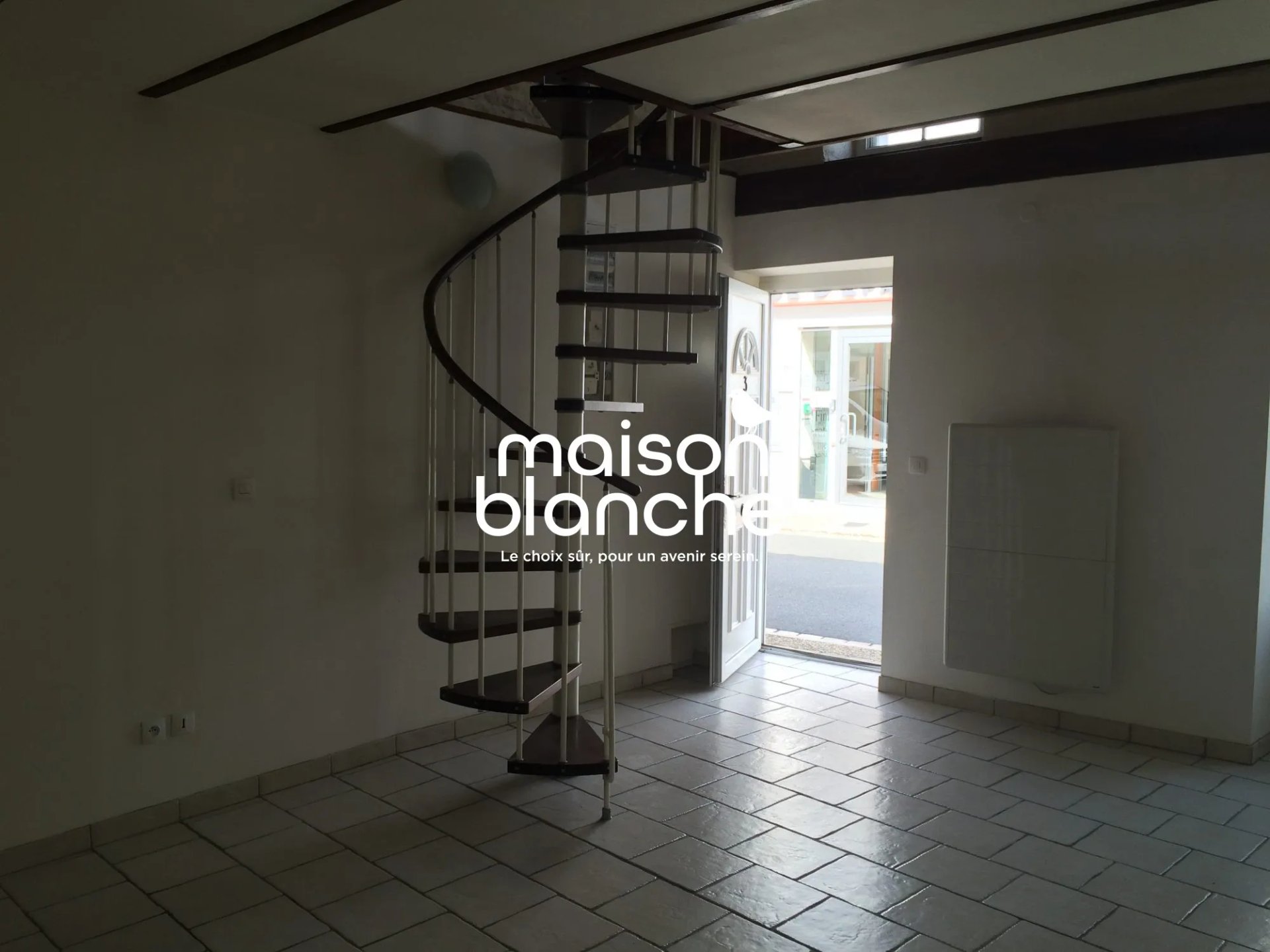 Maison à louer, 52m², Courçon