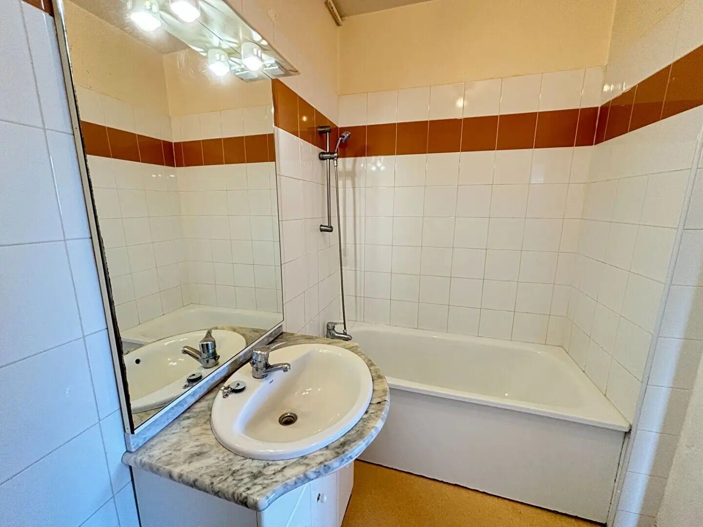 Appartement à louer, 45m², Grenade-sur-l'Adour