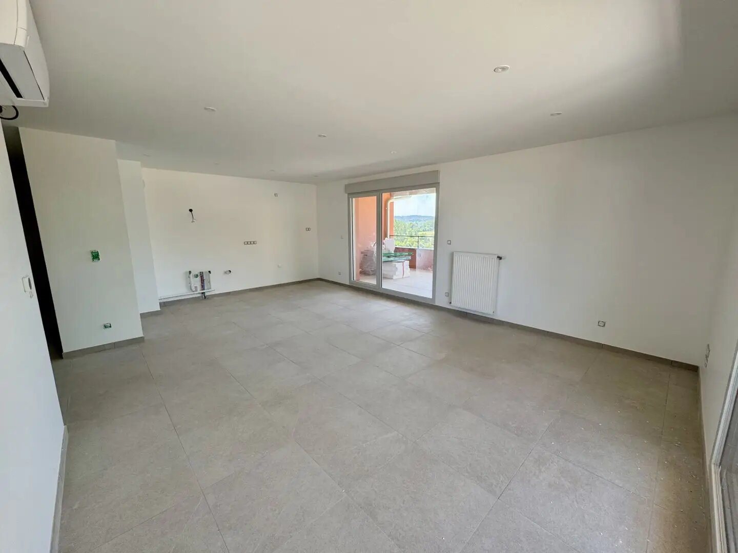 Appartement à louer, 90m², Frontonas