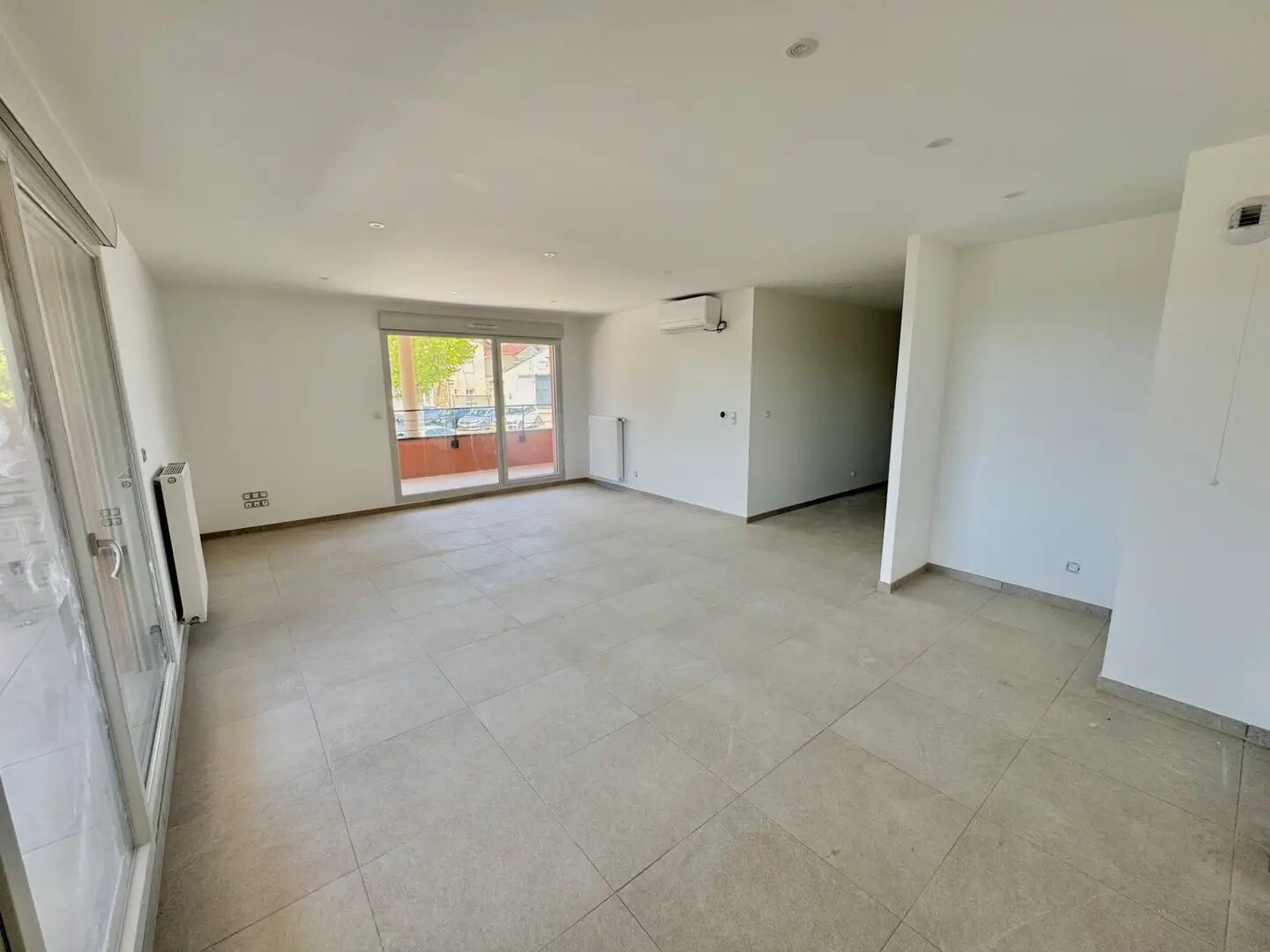 Appartement à louer, 90m², Frontonas