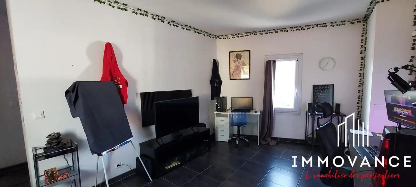 Appartement à louer, 37m², Alès