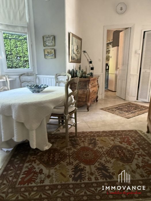 Maison à vendre, 224m², Nîmes