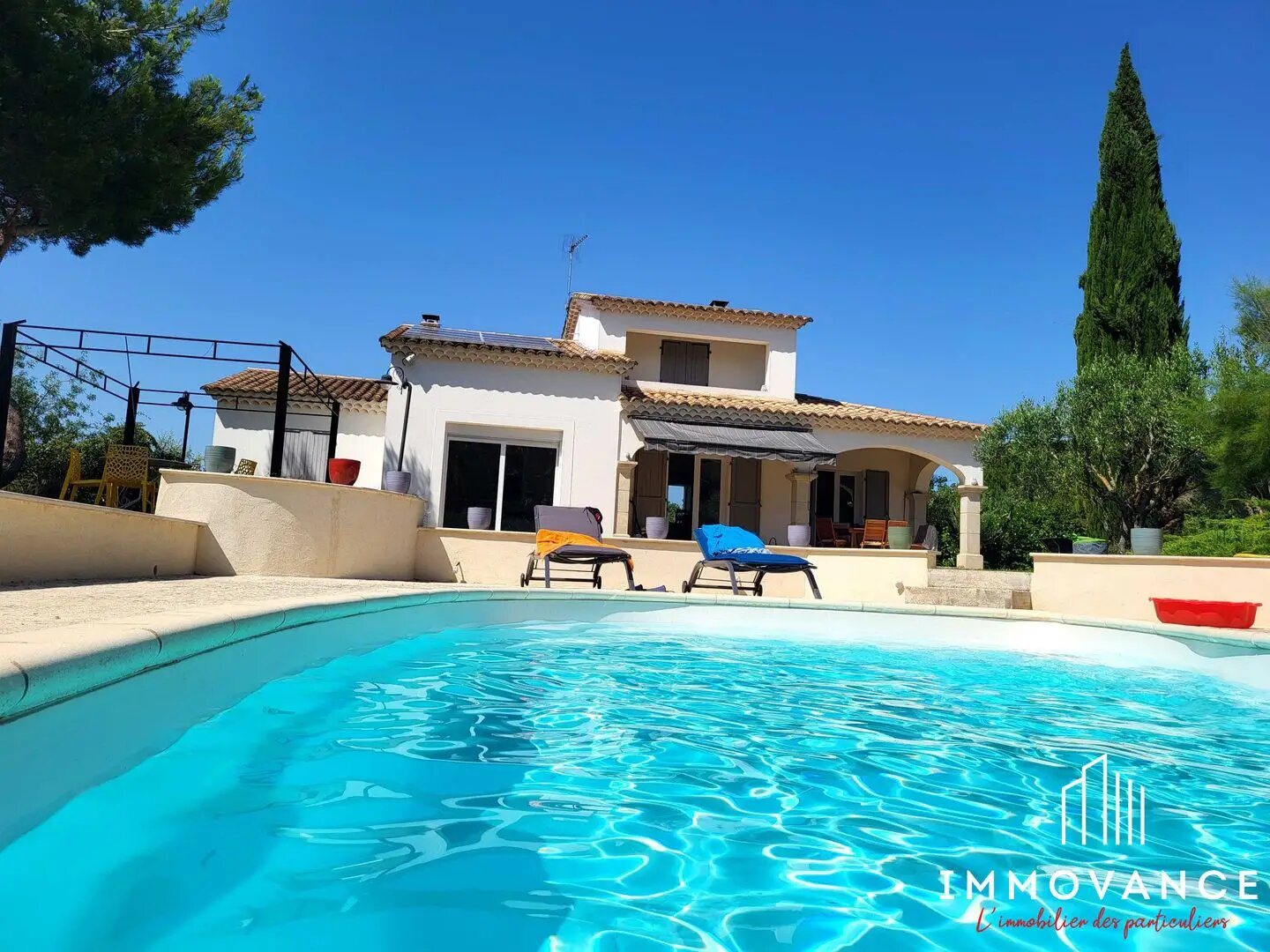 Maison à vendre, 150m², Barjac