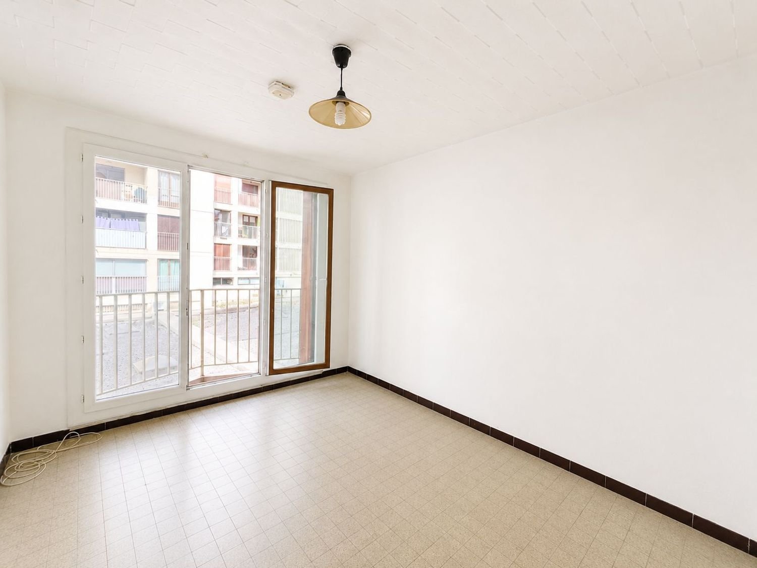 Appartement à louer, 16m², Marseille 8ème