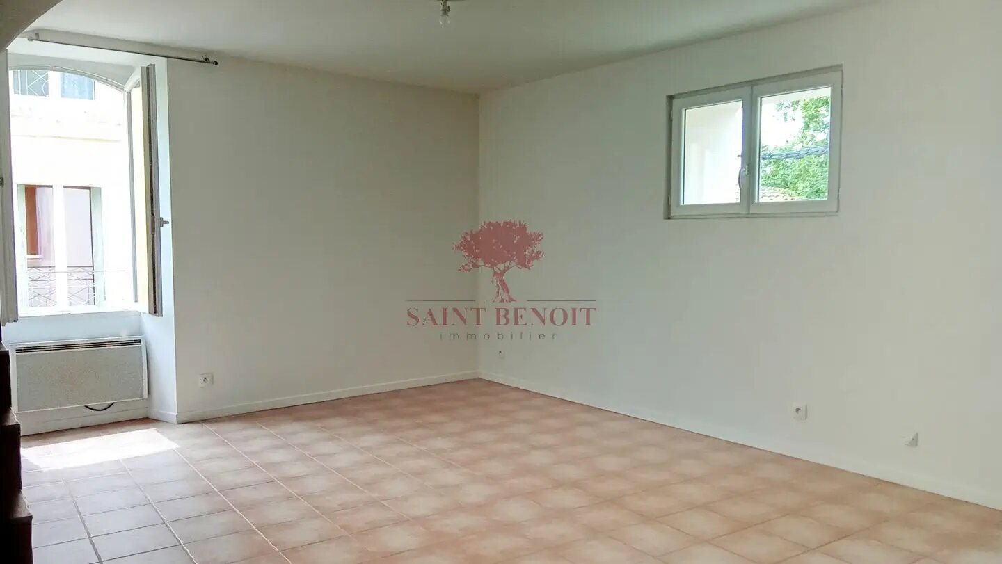 Appartement à louer, 61m², Montpeyroux