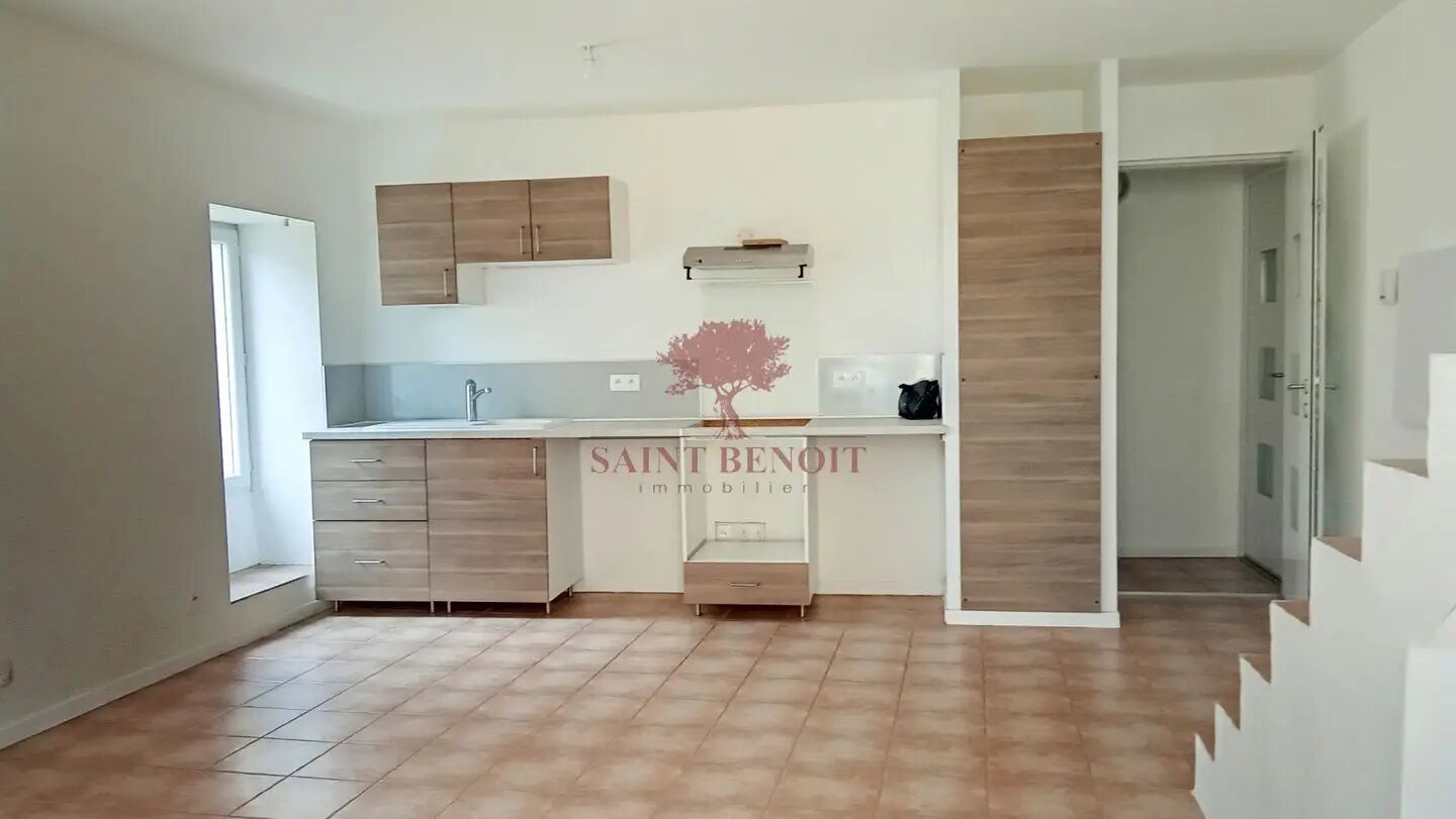 Appartement à louer, 61m², Montpeyroux
