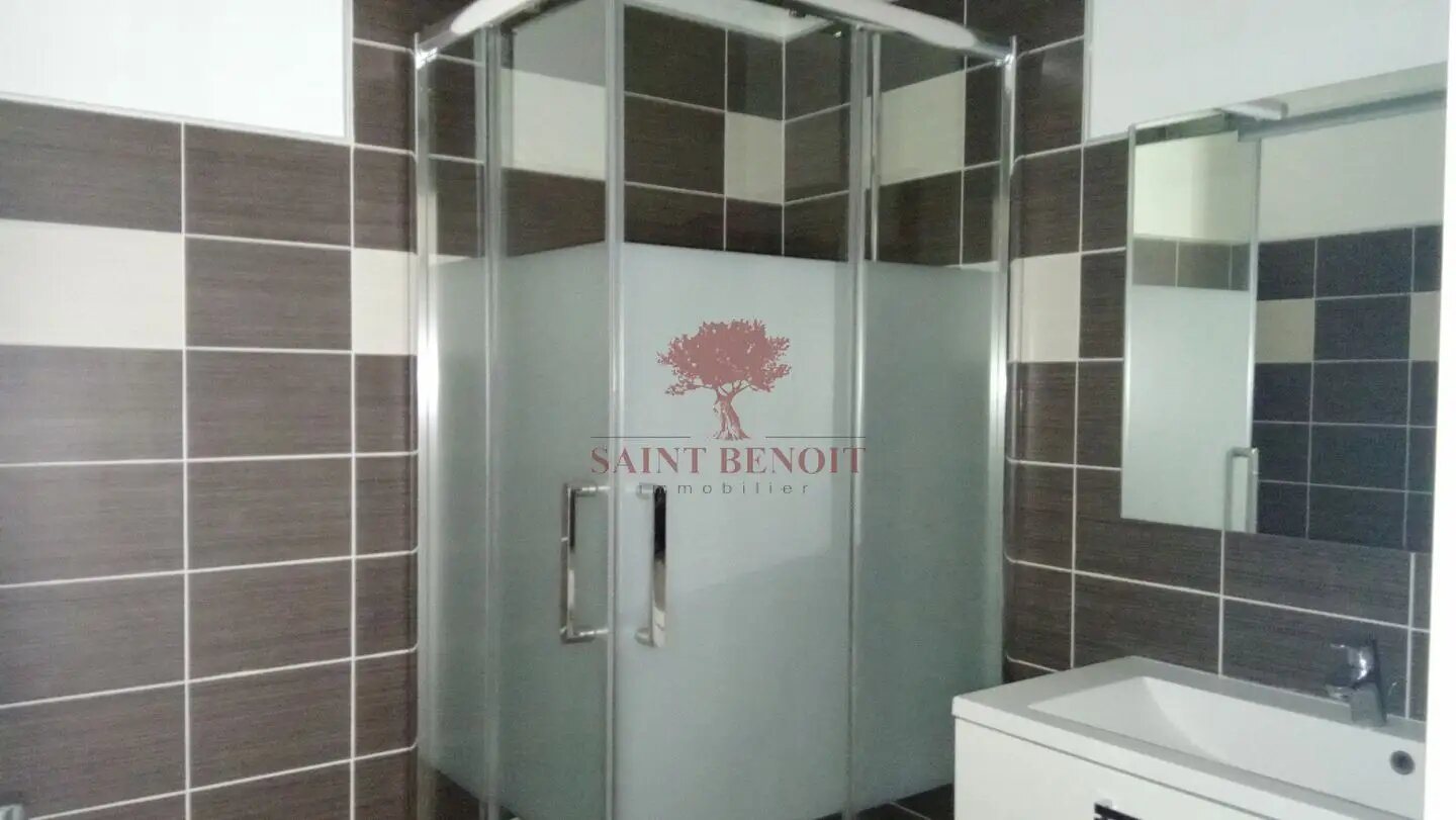 Appartement à louer, 61m², Montpeyroux