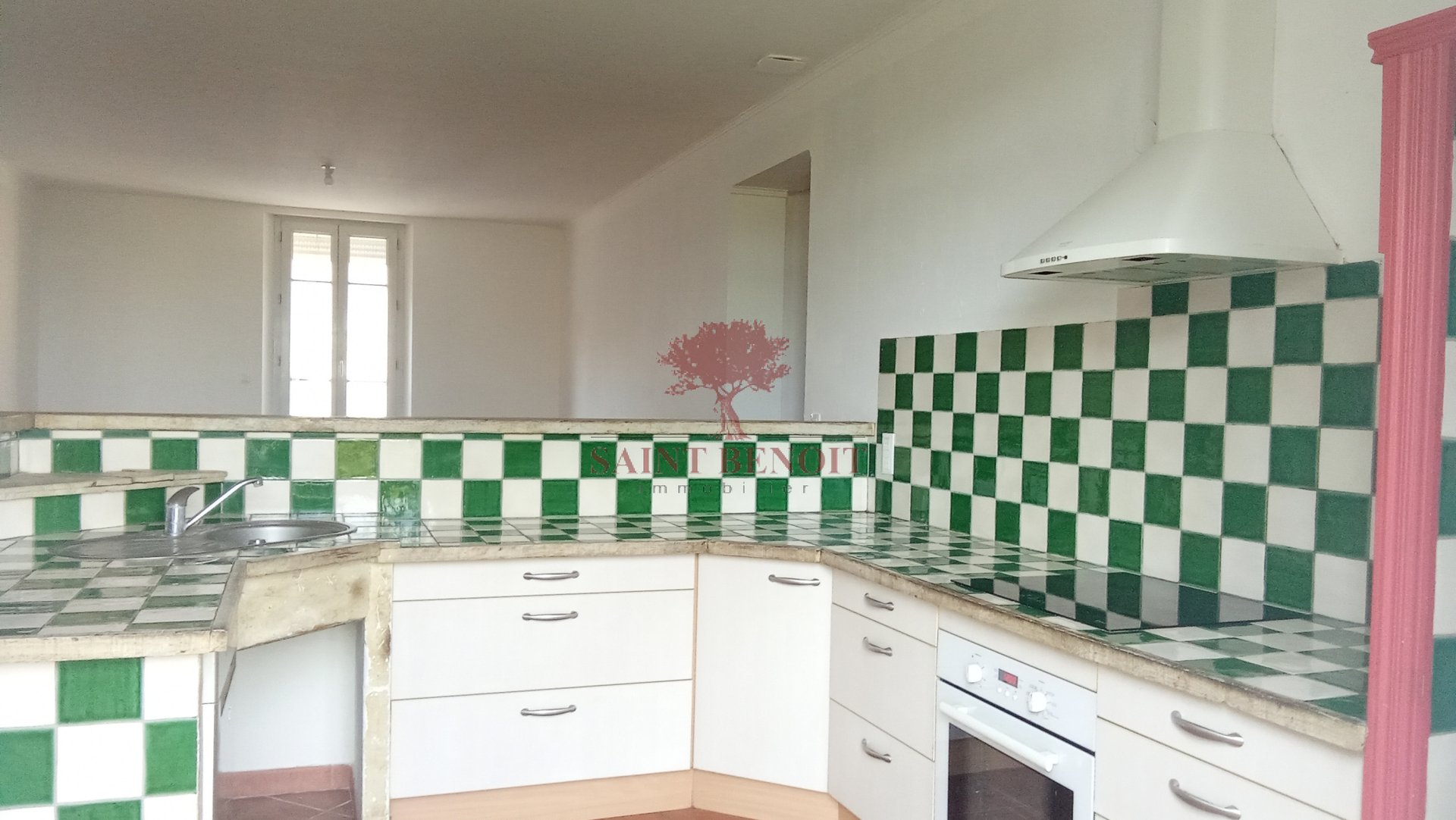 Maison à louer, 118m², Péret