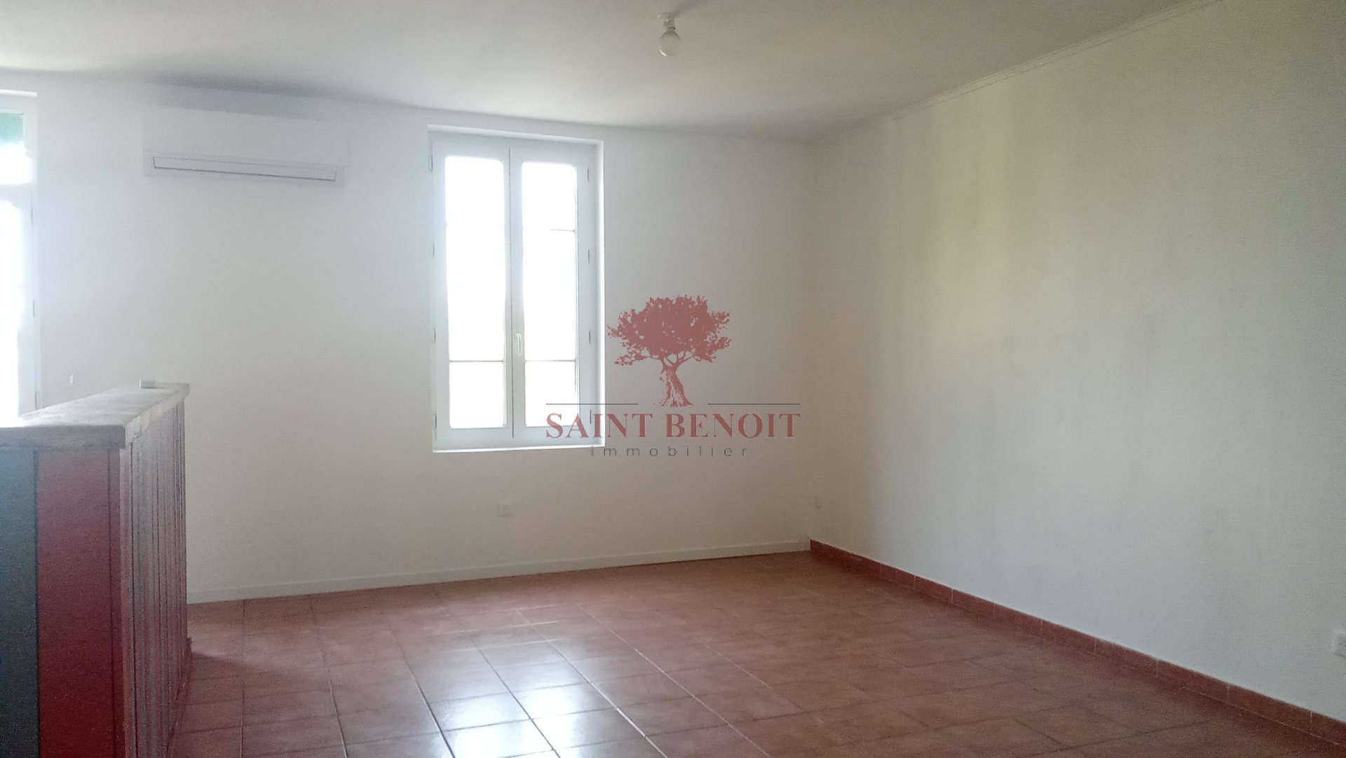 Maison à louer, 118m², Péret
