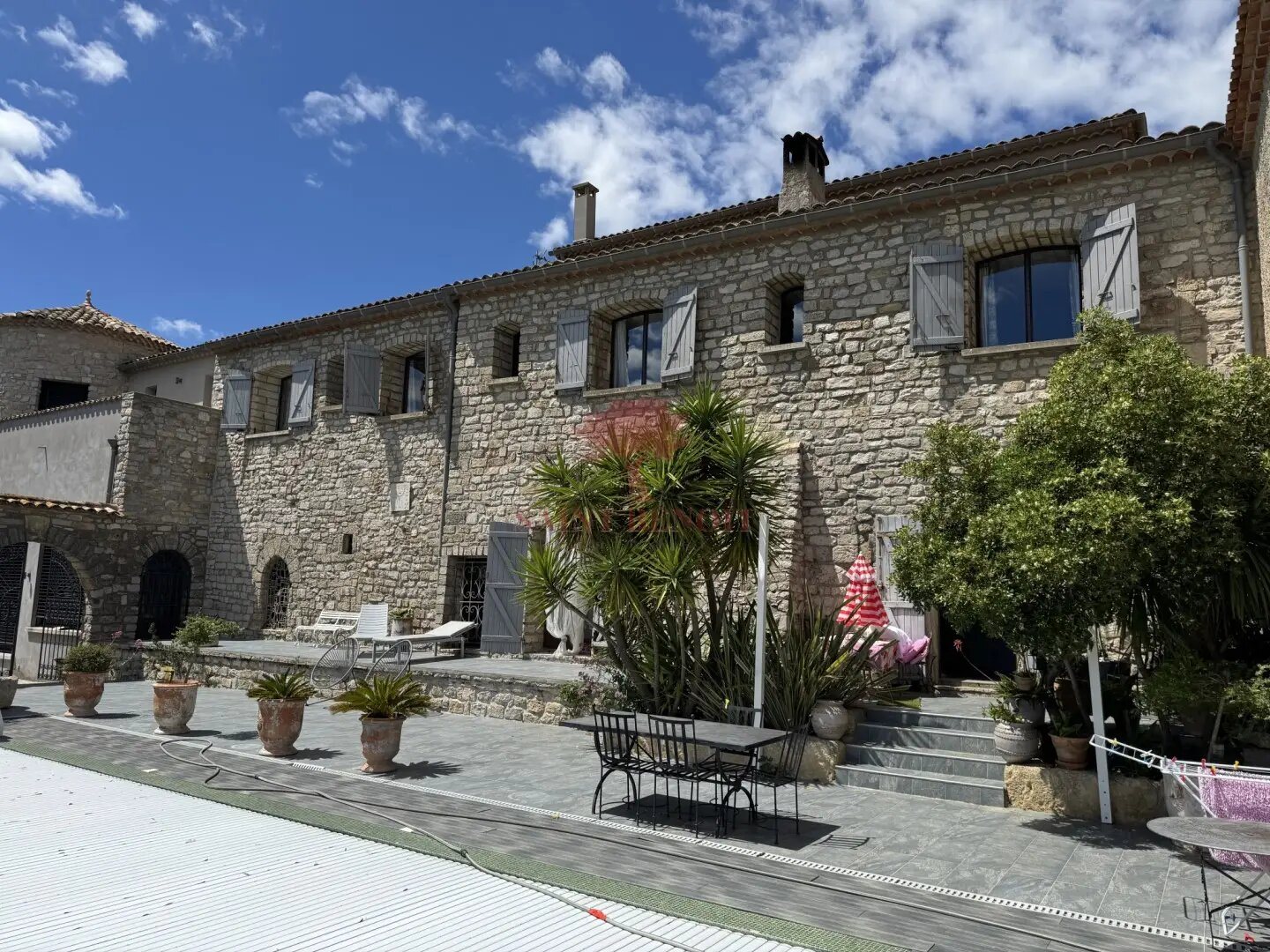 Maison à vendre, 740m², Saint-Paul-et-Valmalle