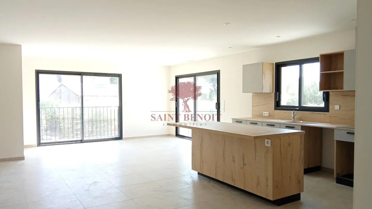 Maison à louer, 115m², Saint-Jean-de-Fos