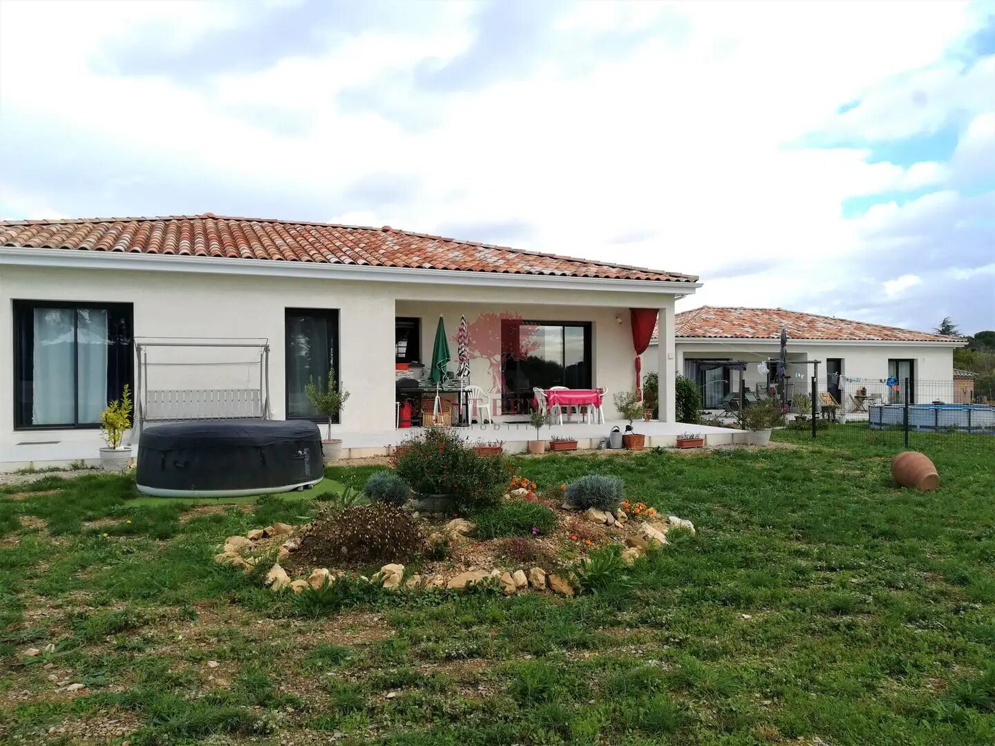 Maison à louer, 100m², Montpeyroux