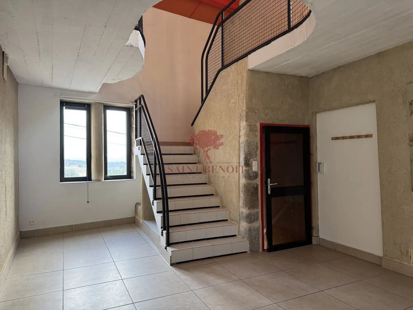 Appartement à louer, 76m², Montpeyroux