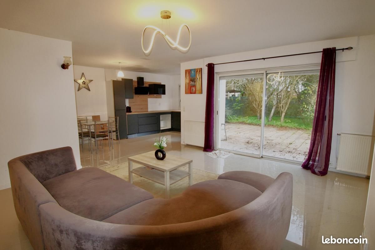 Maison à vendre, 81m², Rochefort