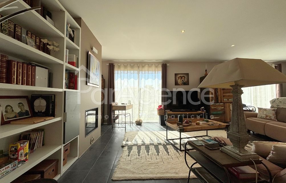 Appartement à vendre, 117m², Saint-Palais-sur-Mer