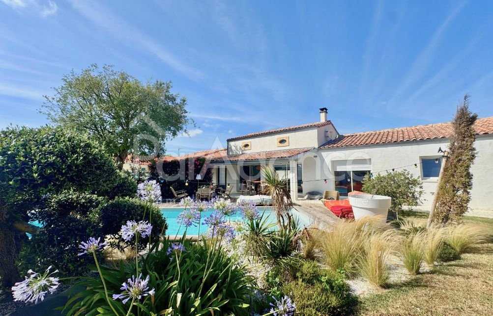 Maison à vendre, 132m², Saint-Palais-sur-Mer