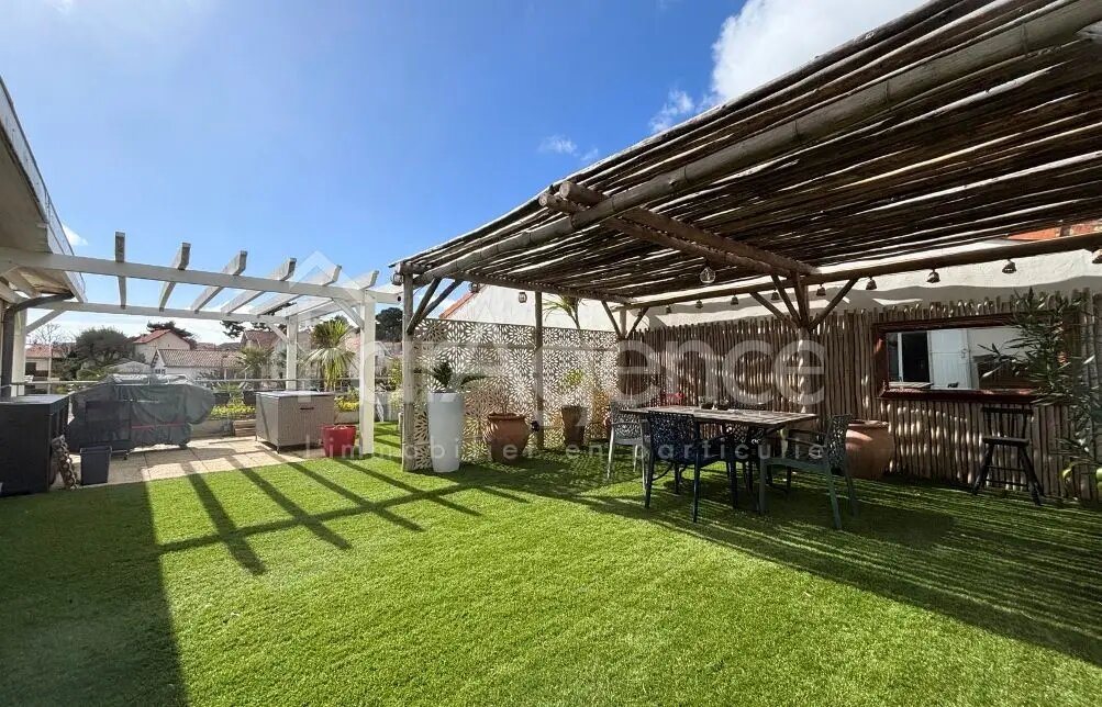 Appartement à vendre, 117m², Saint-Palais-sur-Mer