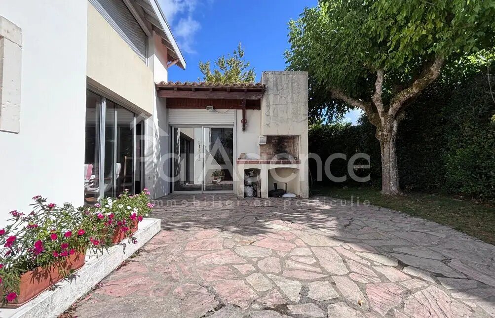 Maison à vendre, 153m², Saint-Palais-sur-Mer