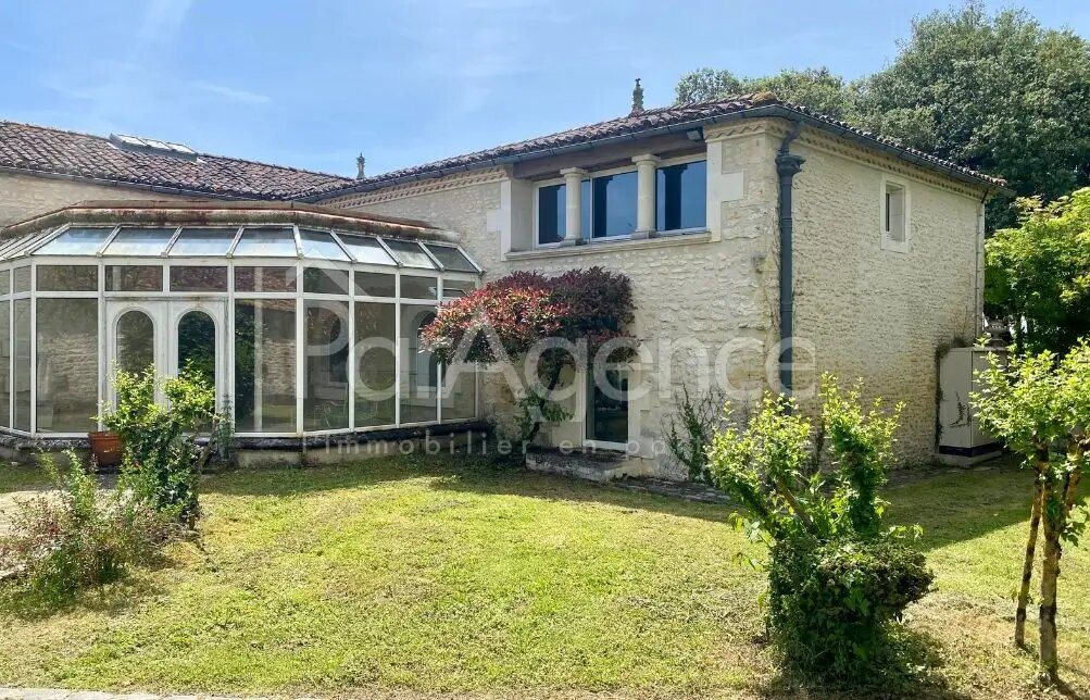 Maison à vendre, 654m², Saint-André-de-Lidon