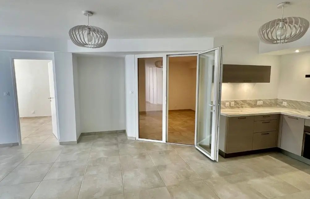 Appartement à louer, 98m², Royan