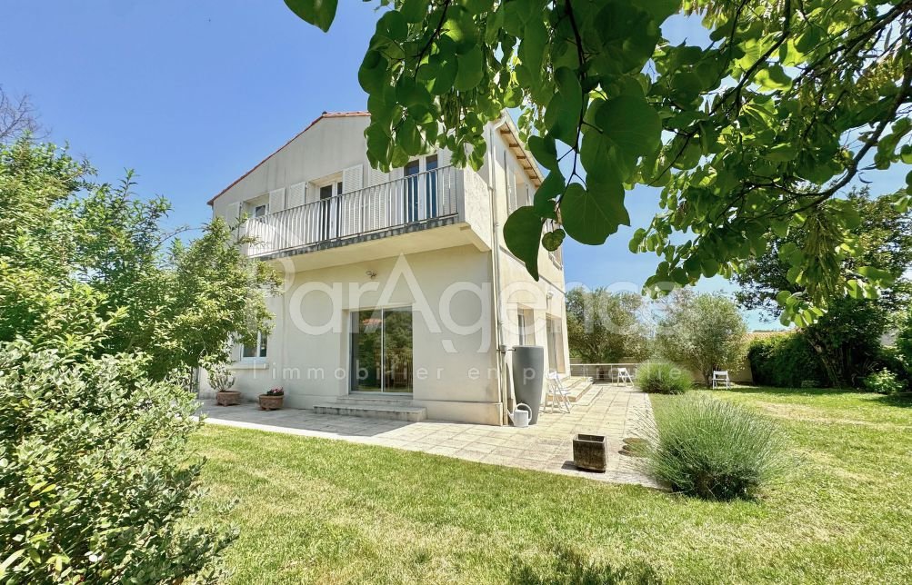 Maison à vendre, 138m², Saint-Palais-sur-Mer