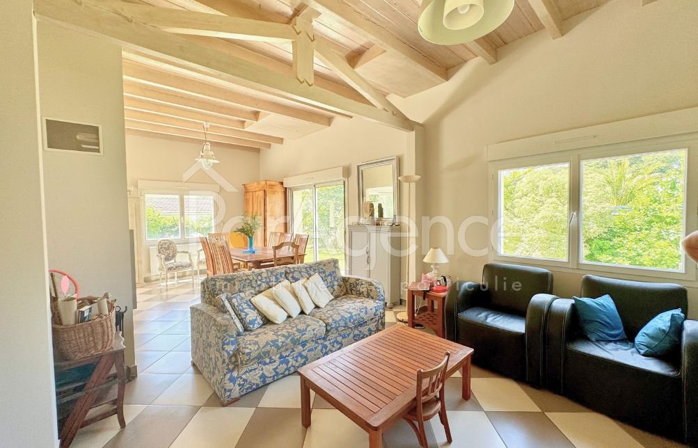 Maison à vendre, 138m², Saint-Palais-sur-Mer