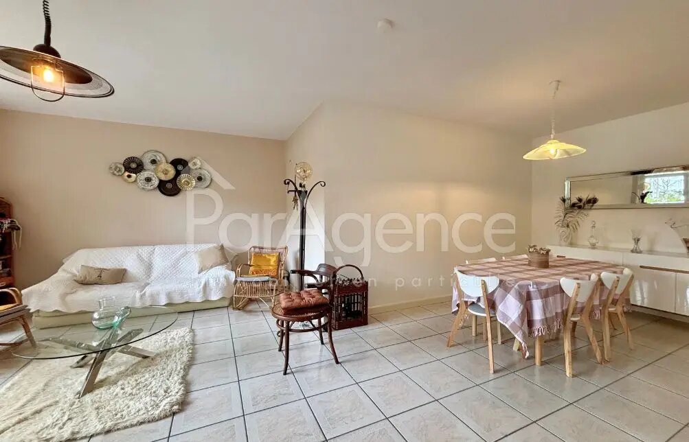 Appartement à vendre, 77m², Royan