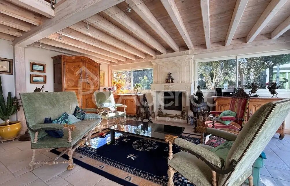 Maison à vendre, 235m², Saint-Palais-sur-Mer