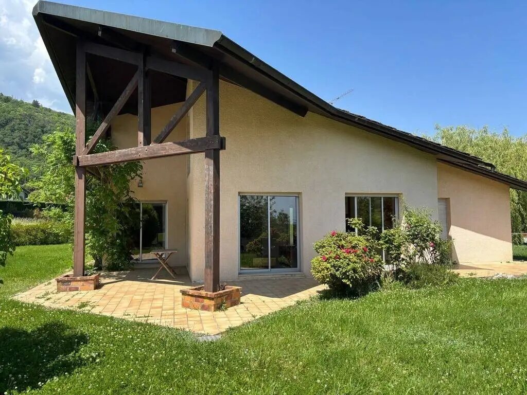 Maison à vendre, 135m², Divonne-les-Bains
