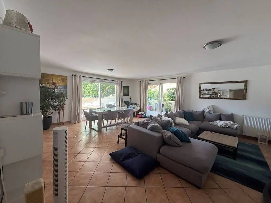 Appartement à louer, 133m², Divonne-les-Bains