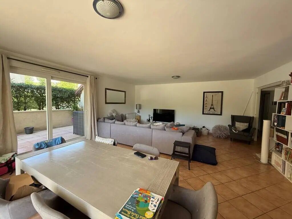 Appartement à louer, 133m², Divonne-les-Bains