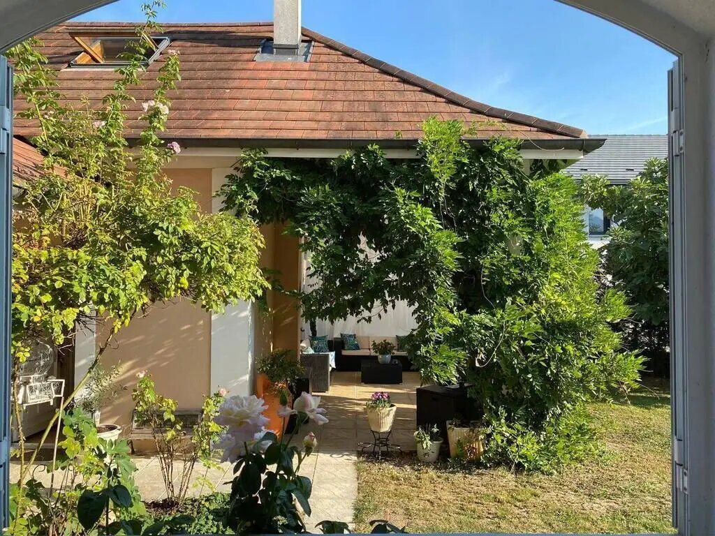 Maison à vendre, 275m², Prévessin-Moëns