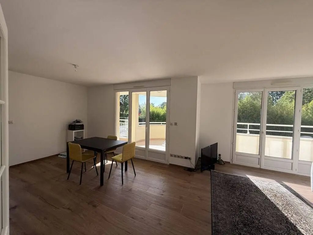 Appartement à vendre, 82m², Divonne-les-Bains