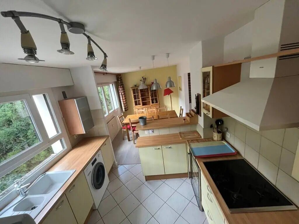 Appartement à louer, 80m², Gex