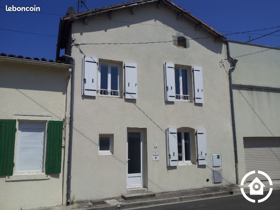 Maison à louer, 57m², Châteaubernard