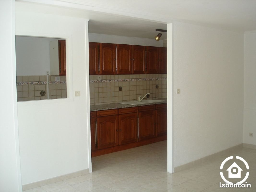 Maison à louer, 57m², Châteaubernard
